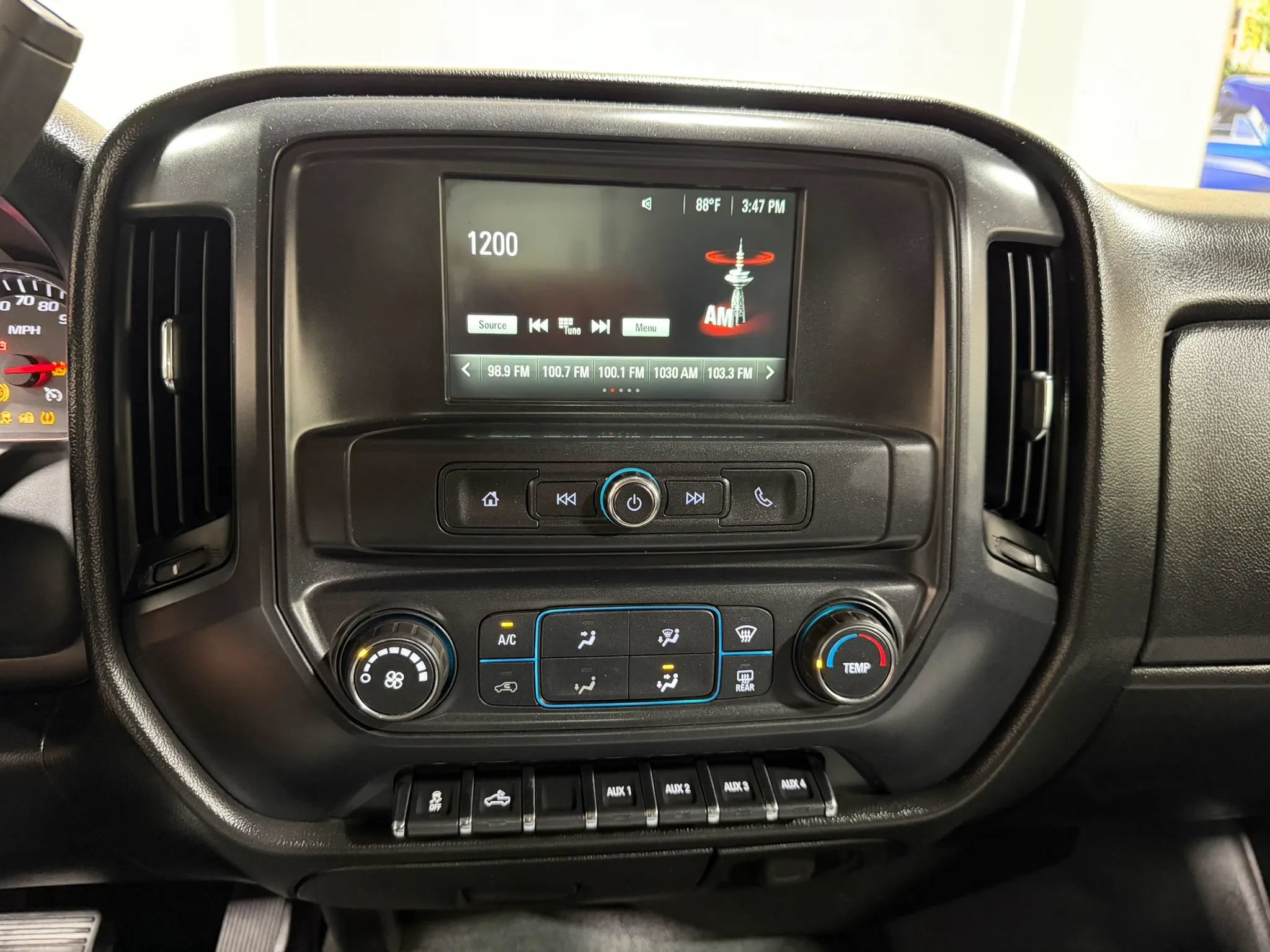 Used 2017 GMC Sierra 2500 4x4 Double Cab w/ Sierra Convenience Package image 47