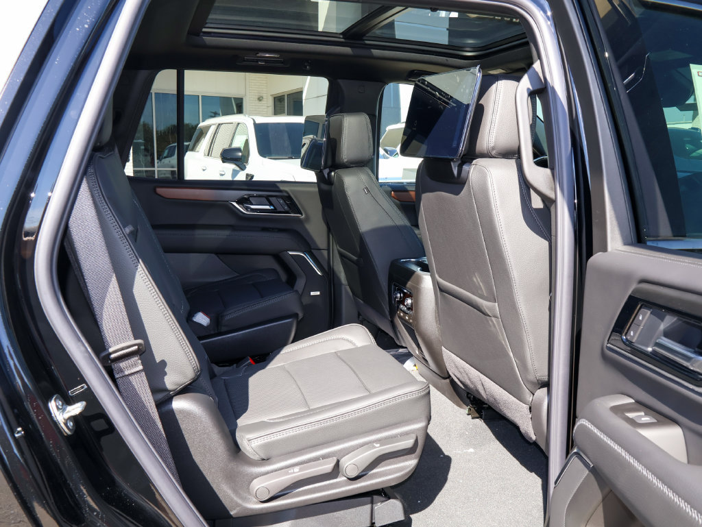New 2027 GMC Yukon Denali w/ Denali Reserve Package AWD/4WD image 40