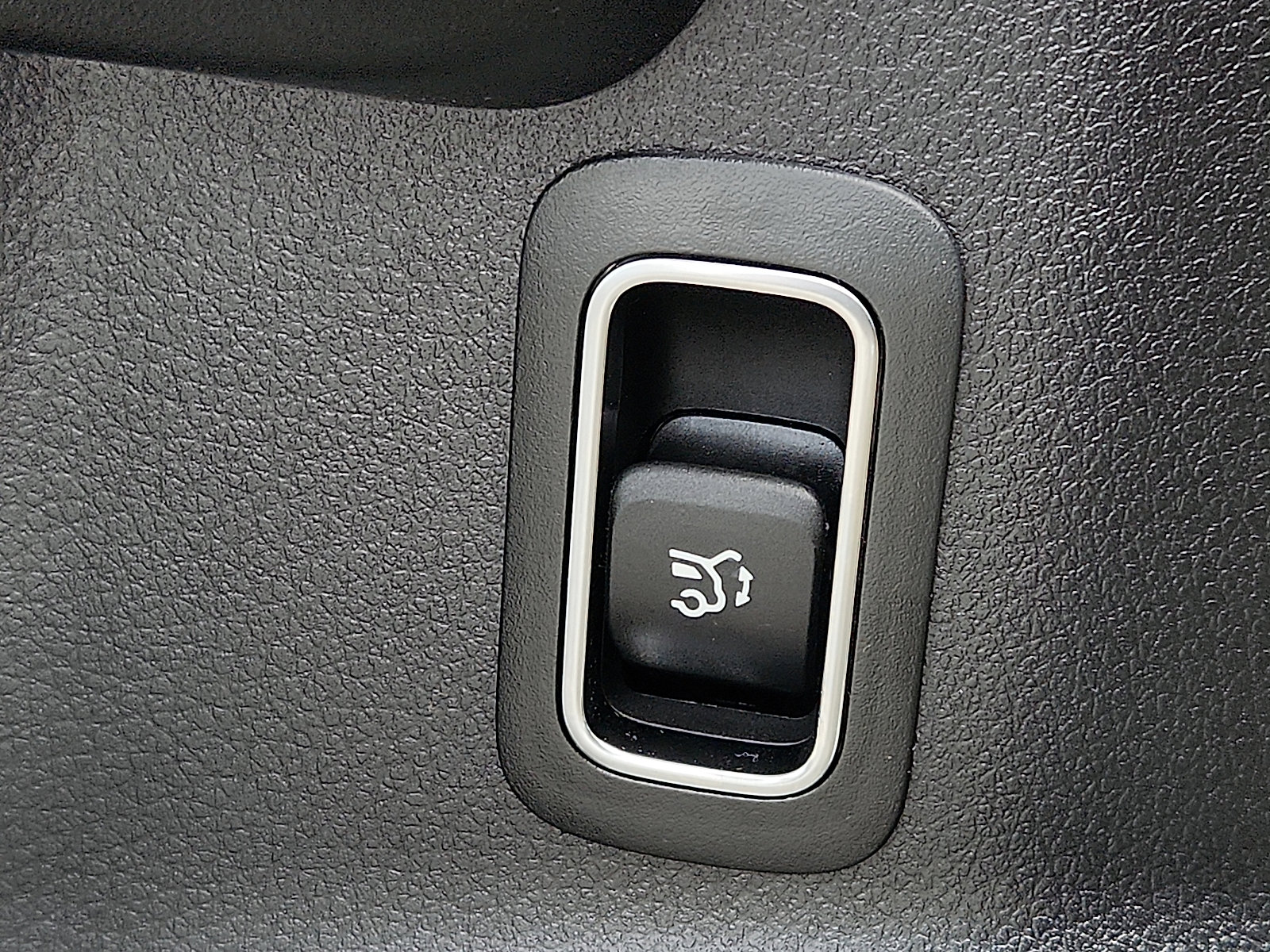 Used 2021 Mercedes-Benz GLB 250 4MATIC image 27