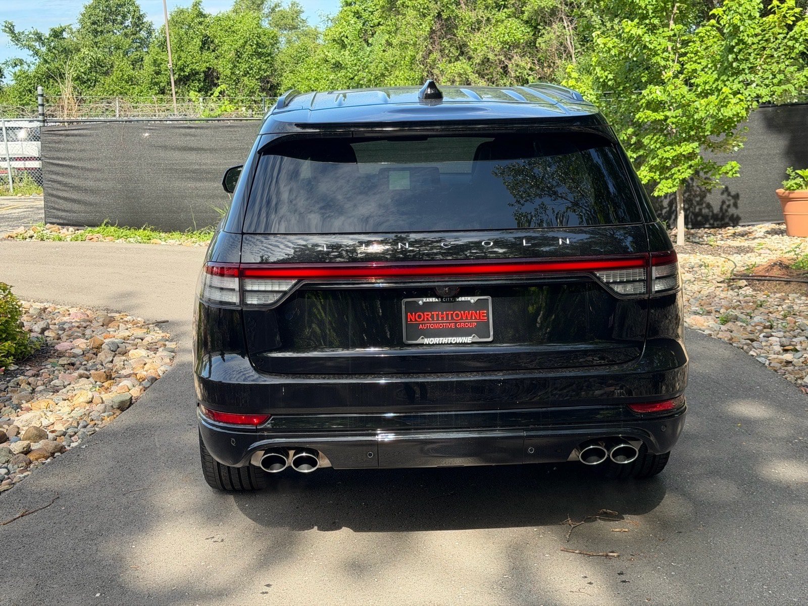 New 2026 Lincoln Aviator Reserve AWD/4WD image 4