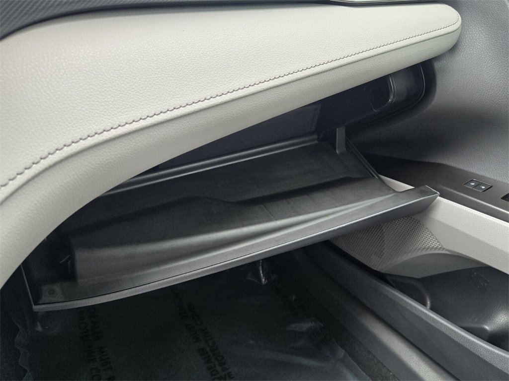 Used 2024 Toyota Camry SE image 21