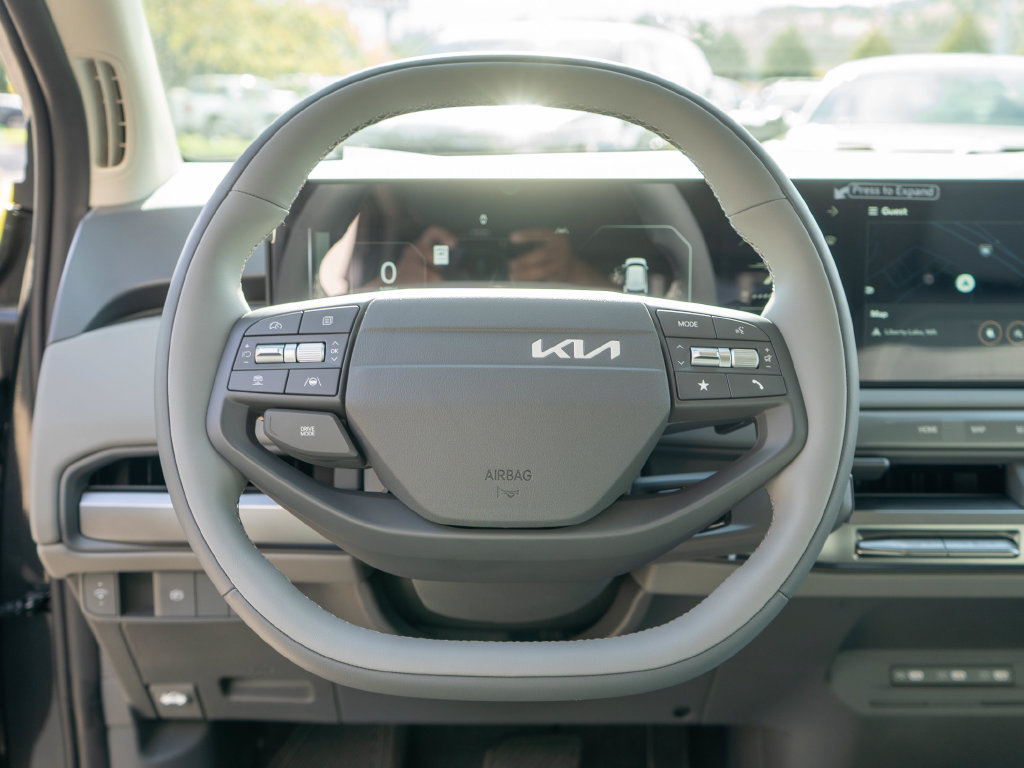 New 2027 Kia EV3 Wind FWD image 14