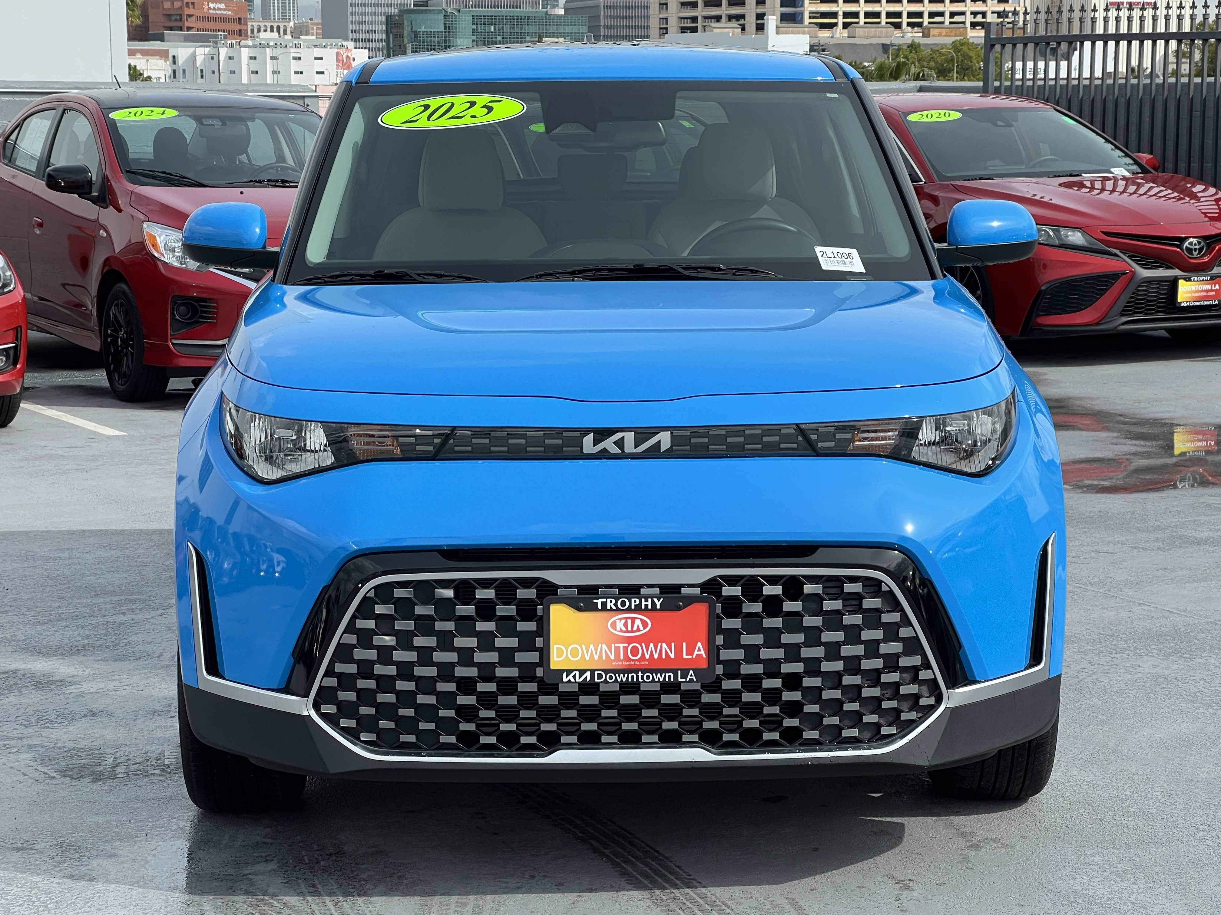 Certified 2025 Kia Soul EX image 12