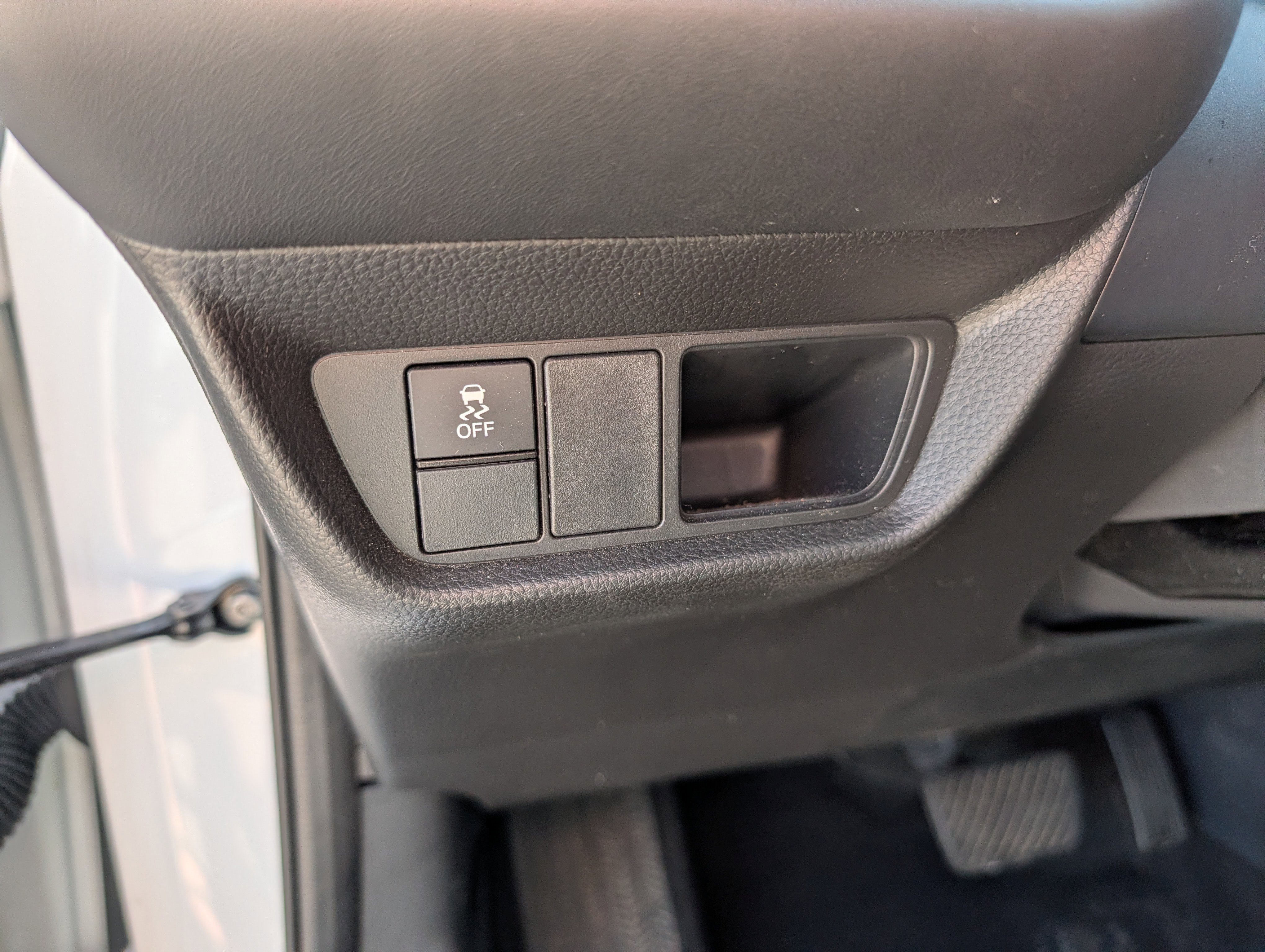 Used 2024 Honda HR-V EX-L image 25