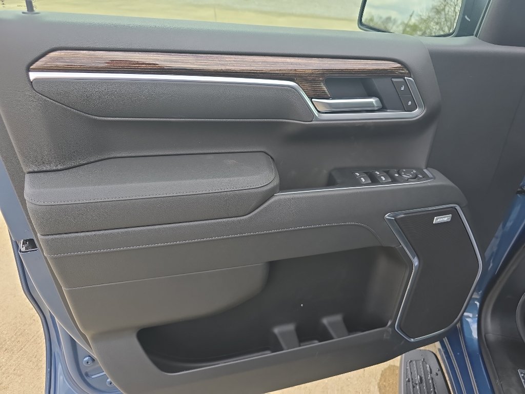 New 2026 GMC Sierra 1500 Elevation w/ Elevation Premium Package AWD/4WD image 18