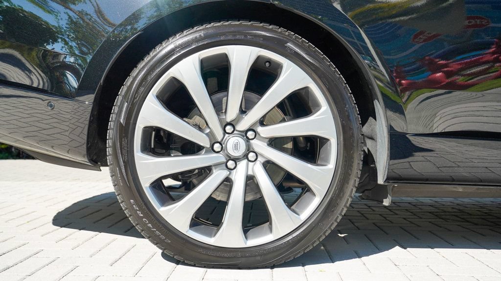 Used 2023 Land Rover Range Rover Long Wheelbase Autobiography AWD/4WD image 27