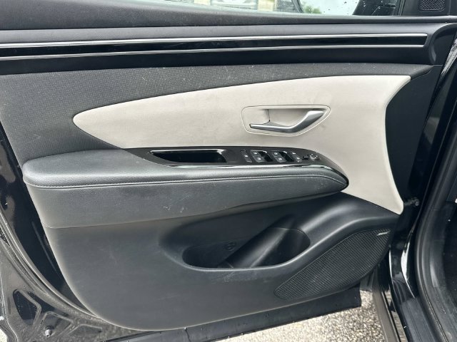 Used 2022 Hyundai Tucson SEL w/ Convenience + Premium Package AWD/4WD image 18