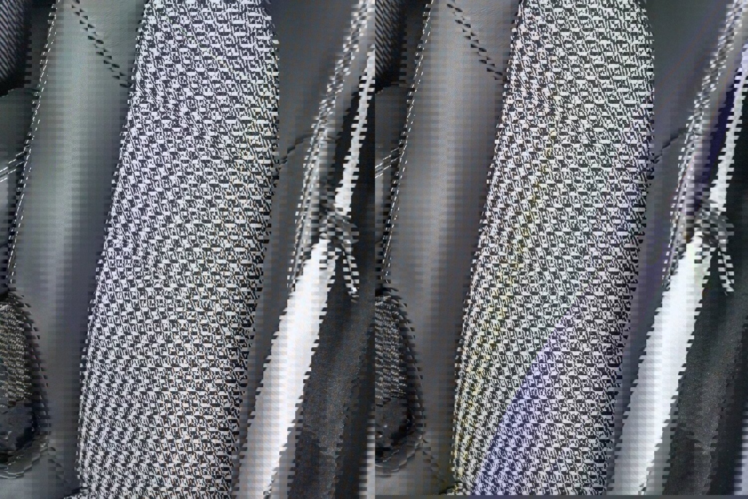 Used 2018 Porsche 911 Carrera T w/ Carrera T Interior Package image 19