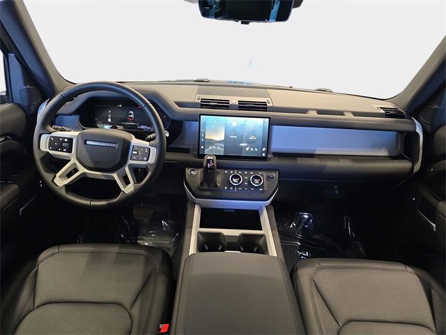 Used 2025 Land Rover Defender 90 S image 10