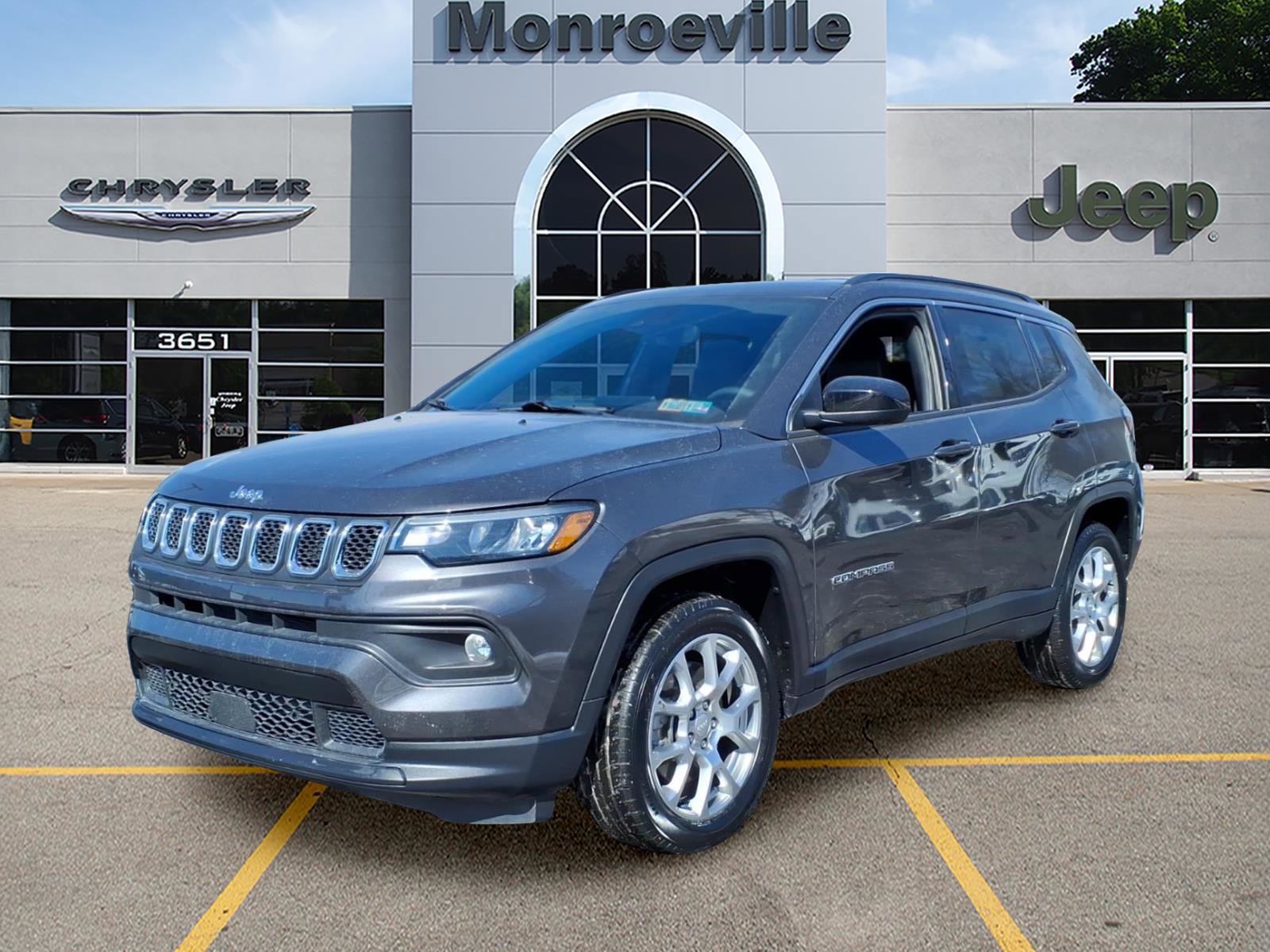 Certified 2023 Jeep Compass Latitude image 1