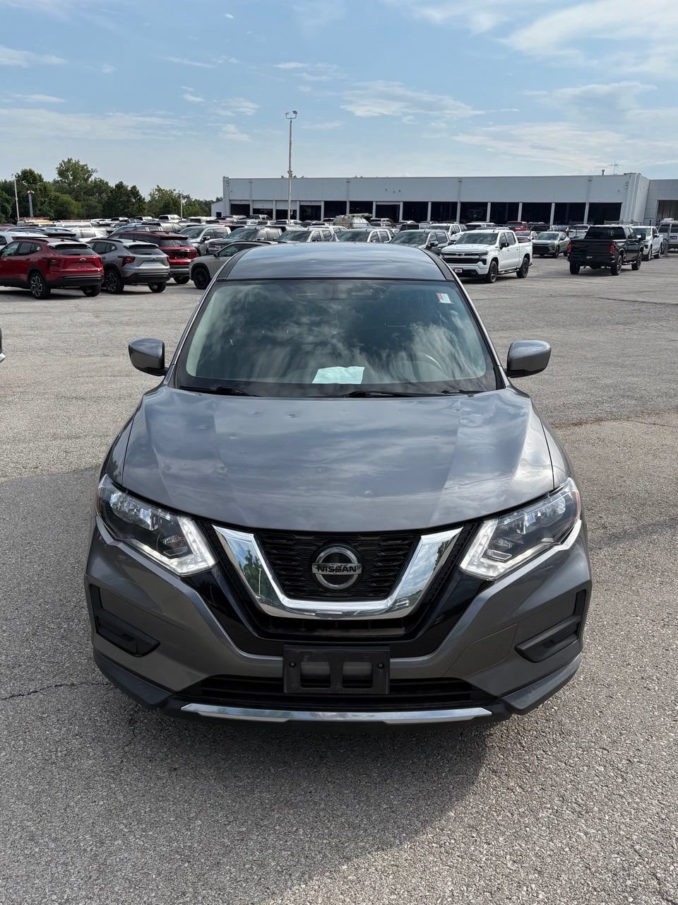Used 2018 Nissan Rogue S FWD image 5
