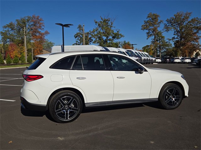 New 2026 Mercedes-Benz GLC 300 4MATIC image 3