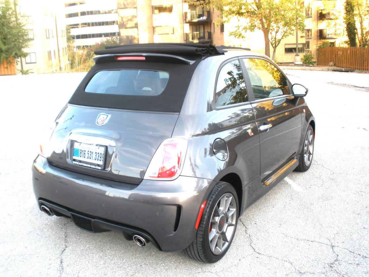 Used 2015 FIAT 500 Abarth w/ Beats Audio Package image 19
