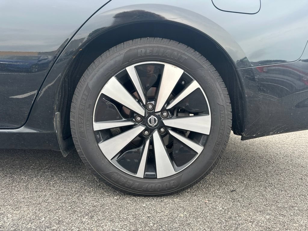 Used 2019 Nissan Altima 2.5 SL FWD image 7