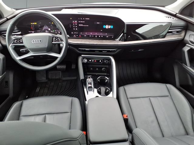 Used 2025 Audi Q5 Premium w/ Premium Plus AWD/4WD image 10