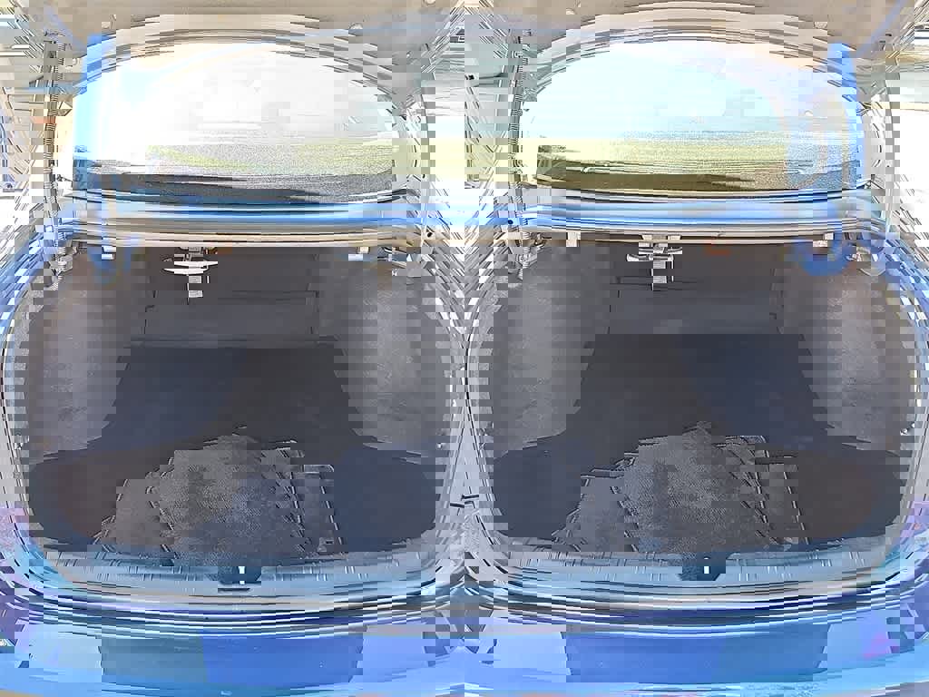 Used 2022 Hyundai Sonata Limited w/ Winter Weather Package image 32