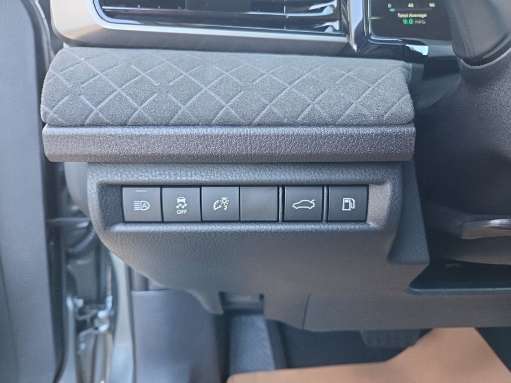 New 2026 Toyota Camry XLE AWD/4WD image 25