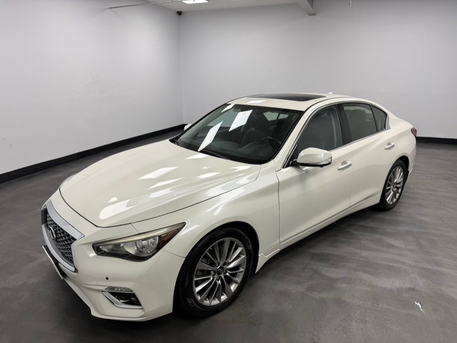 Used 2021 INFINITI Q50 Luxe w/ Cargo Package AWD/4WD image 3