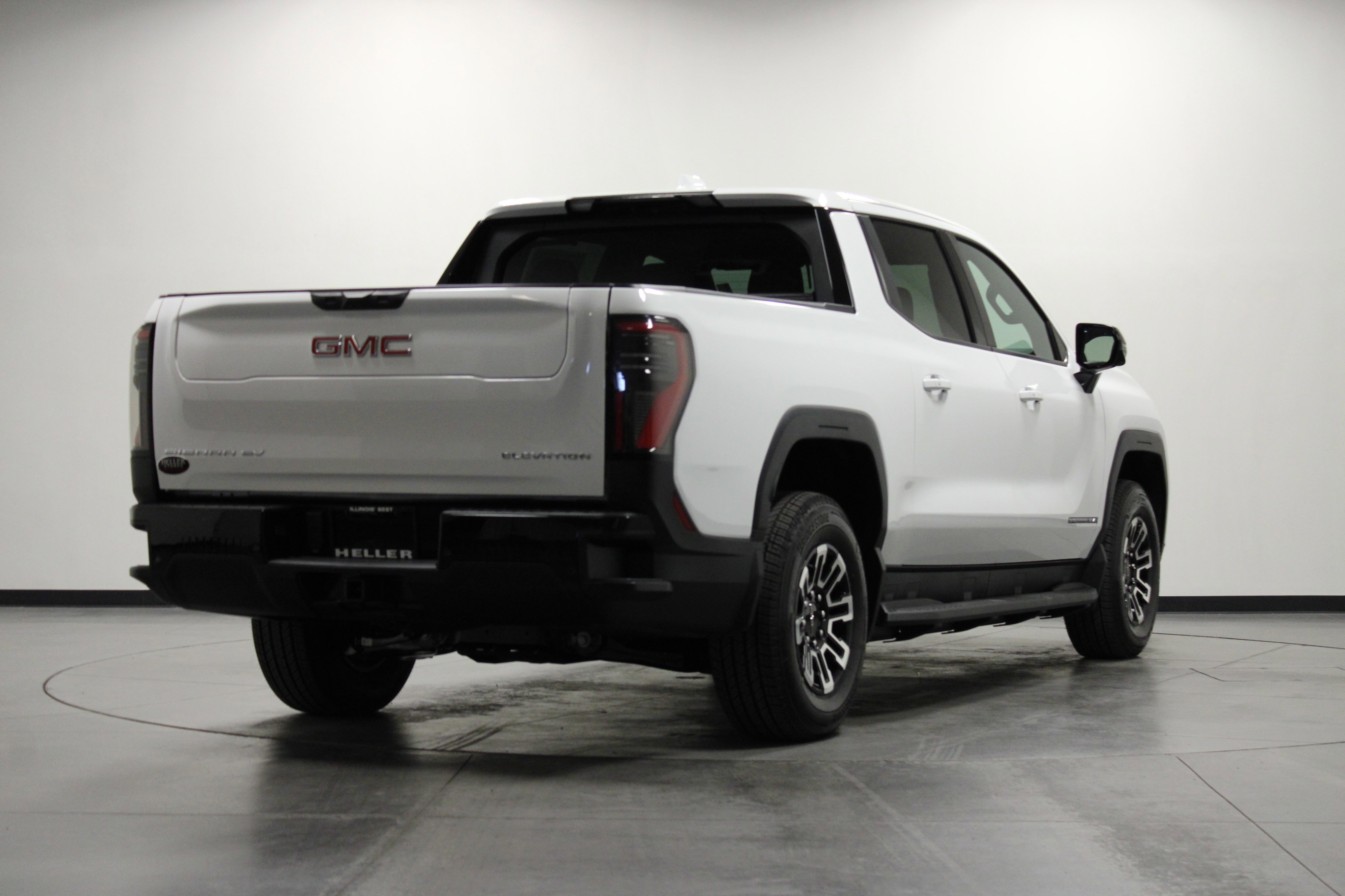 New 2026 GMC Sierra EV Elevation w/ Premium Package image 4