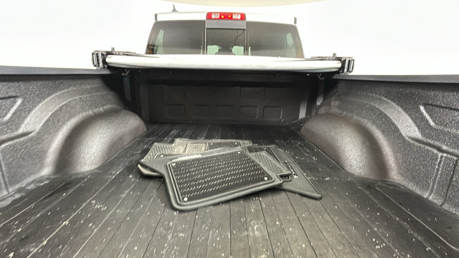 Used 2018 RAM 1500 Limited AWD/4WD image 34