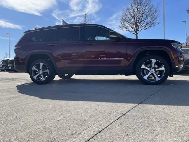 New 2025 Jeep Grand Cherokee L Limited w/ Luxury Tech Group II image 7