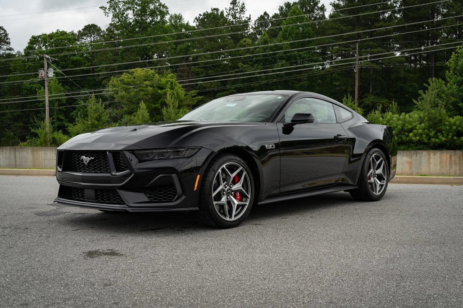New 2026 Ford Mustang GT Premium w/ GT Performance Package RWD image 9