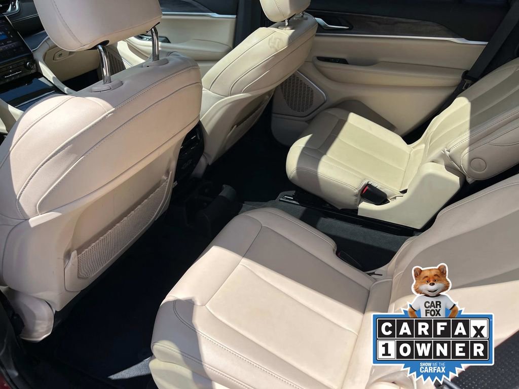 Used 2022 Jeep Grand Cherokee L Limited image 19