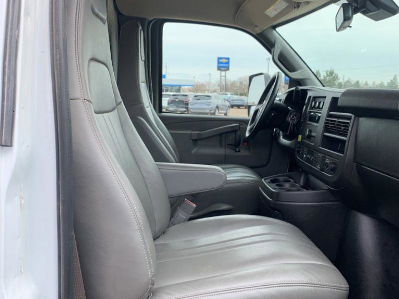 Used 2021 Chevrolet Express 4500 4500 Van w/ Power Convenience Package RWD image 13