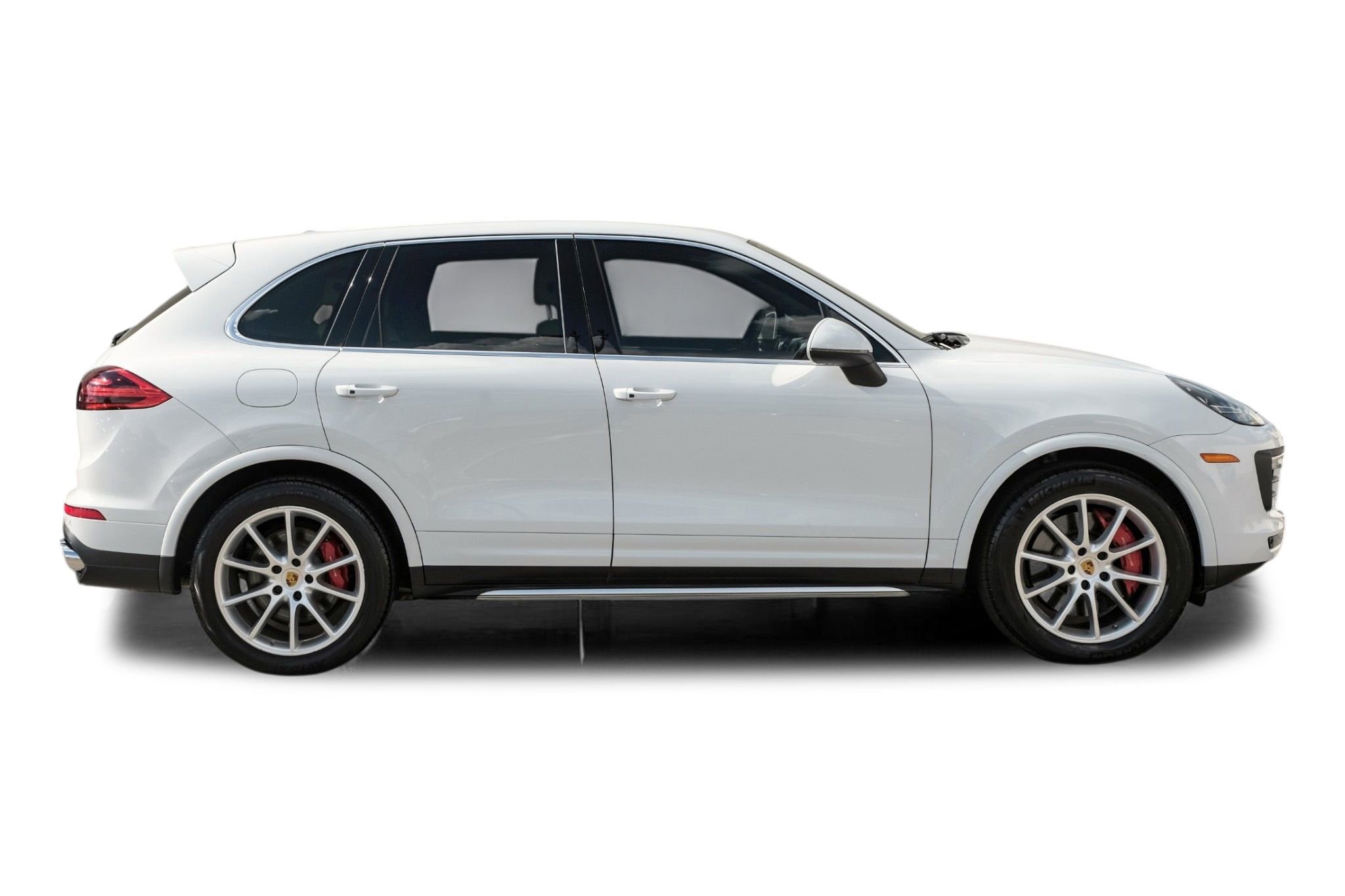 Used 2016 Porsche Cayenne Turbo w/ Premium Plus Package AWD/4WD image 7