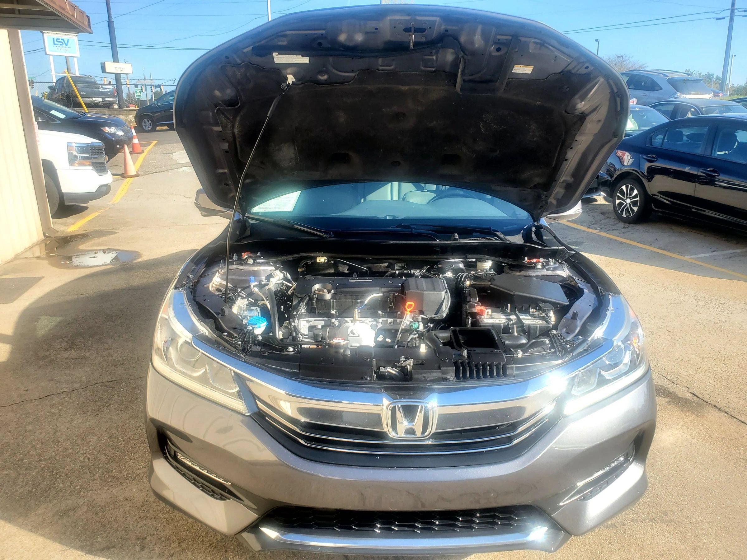 Used 2017 Honda Accord EX-L image 44