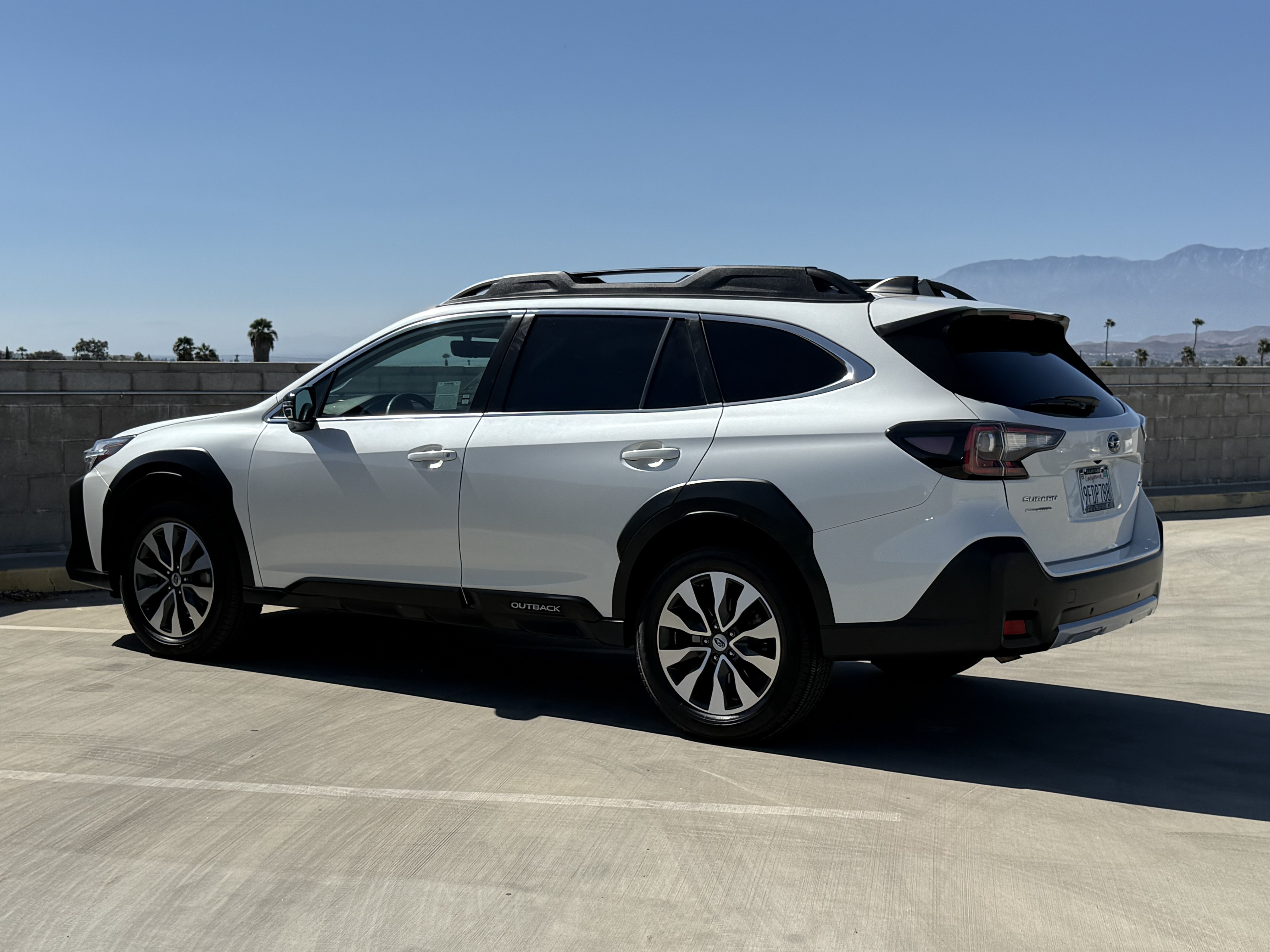 Used 2023 Subaru Outback Limited AWD/4WD image 10