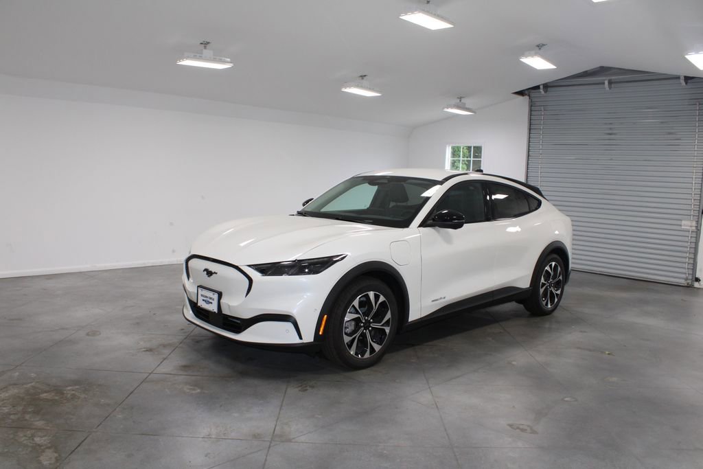 New 2024 Ford Mustang Mach-E Select w/ Comfort Package Lite image 3