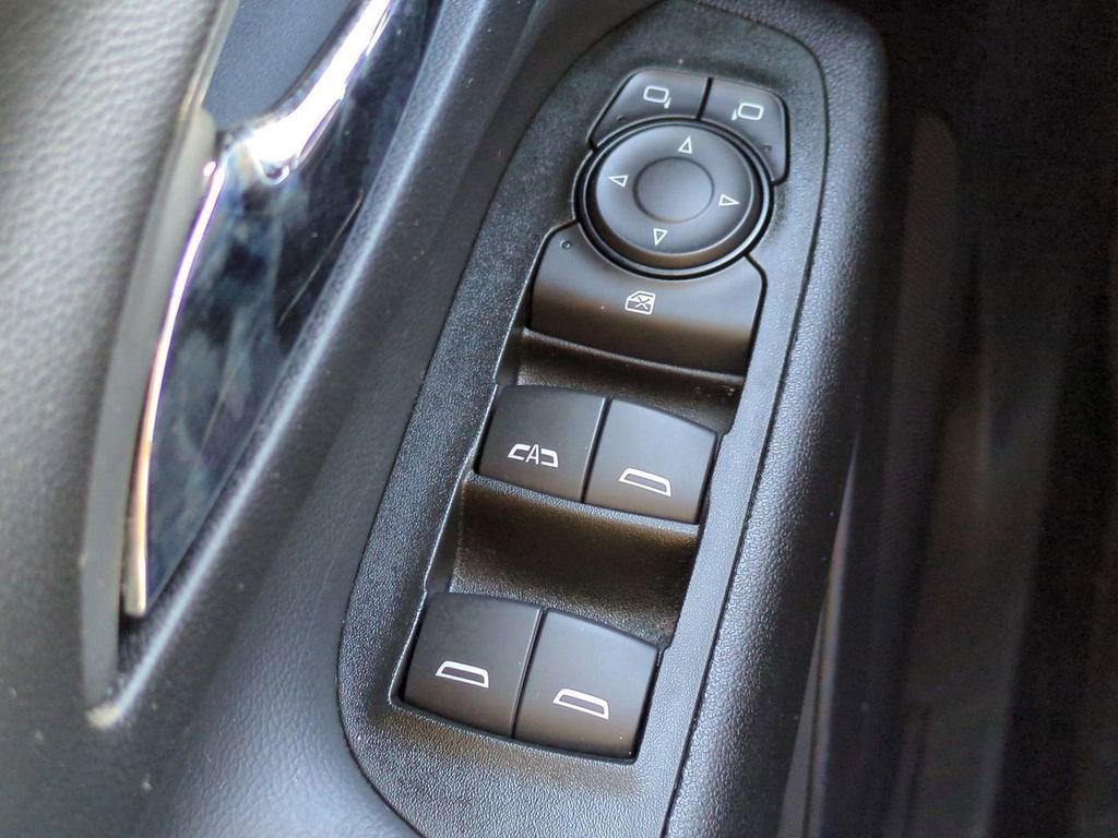 Used 2024 Chevrolet Equinox LT image 24