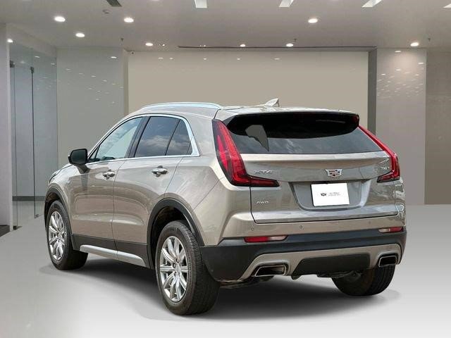 Certified 2023 Cadillac XT4 Premium Luxury AWD/4WD image 3