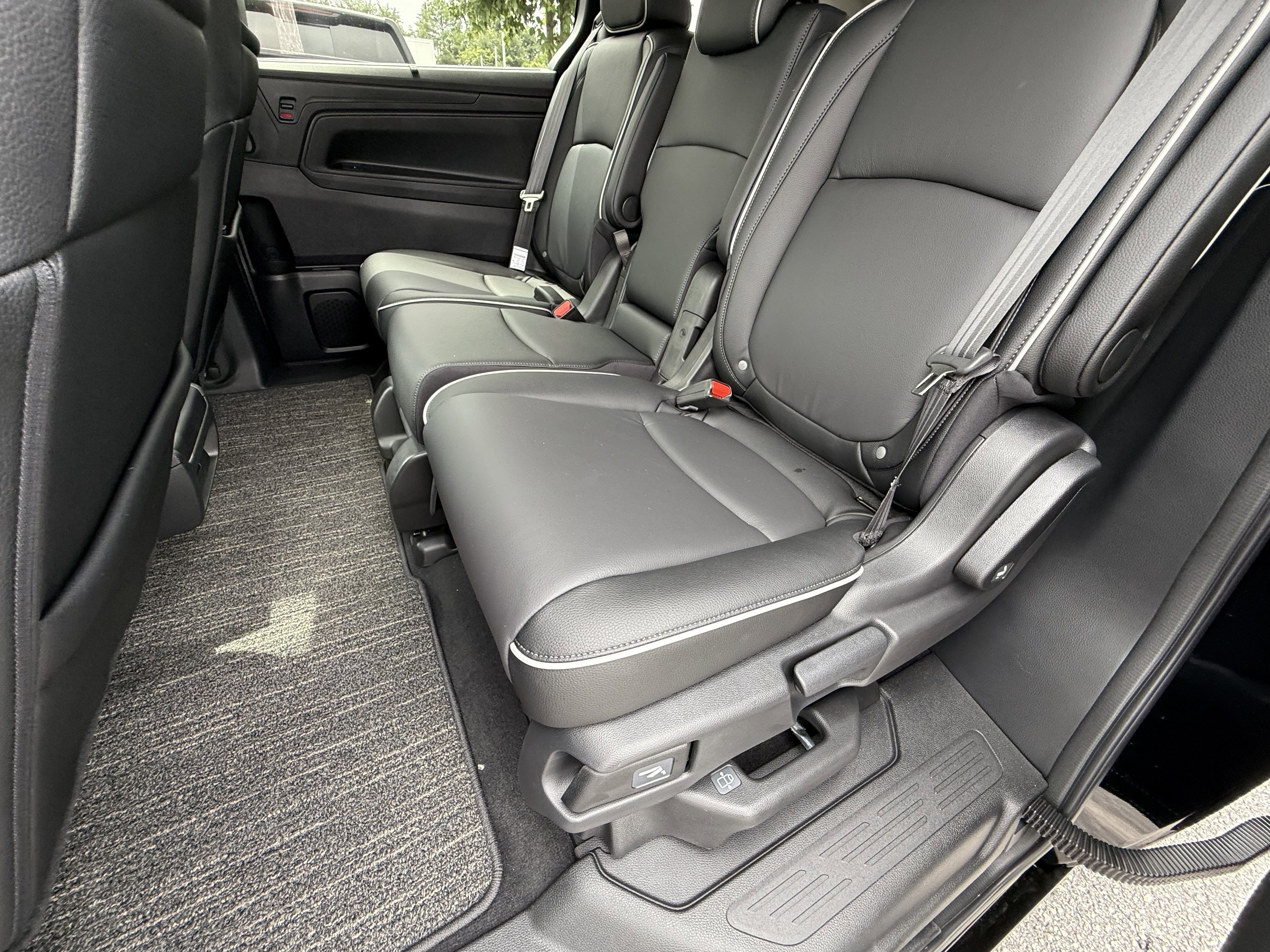 New 2026 Honda Odyssey Touring image 27