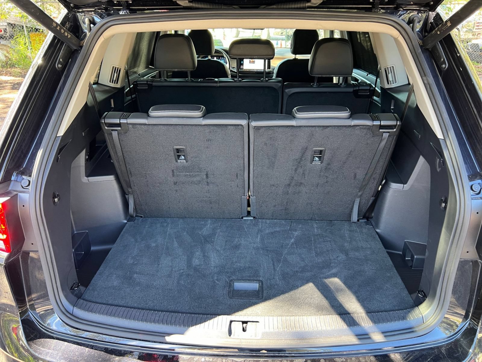 Used 2026 Volkswagen Atlas SE FWD image 33