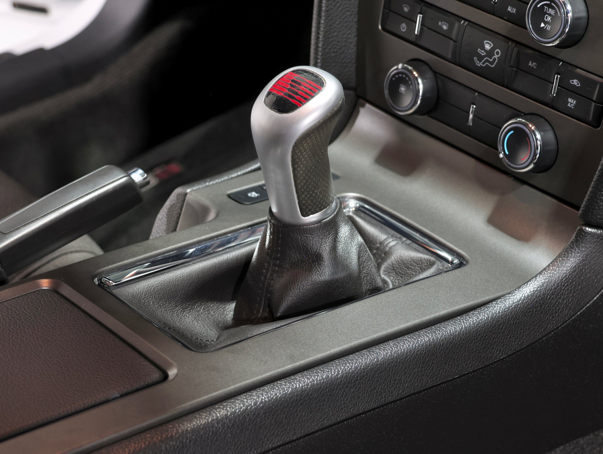 Used 2013 Ford Mustang GT RWD image 66