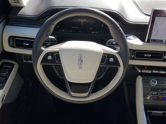 Used 2023 Lincoln Aviator Black Label w/ Dynamic Handling Package AWD/4WD image 30