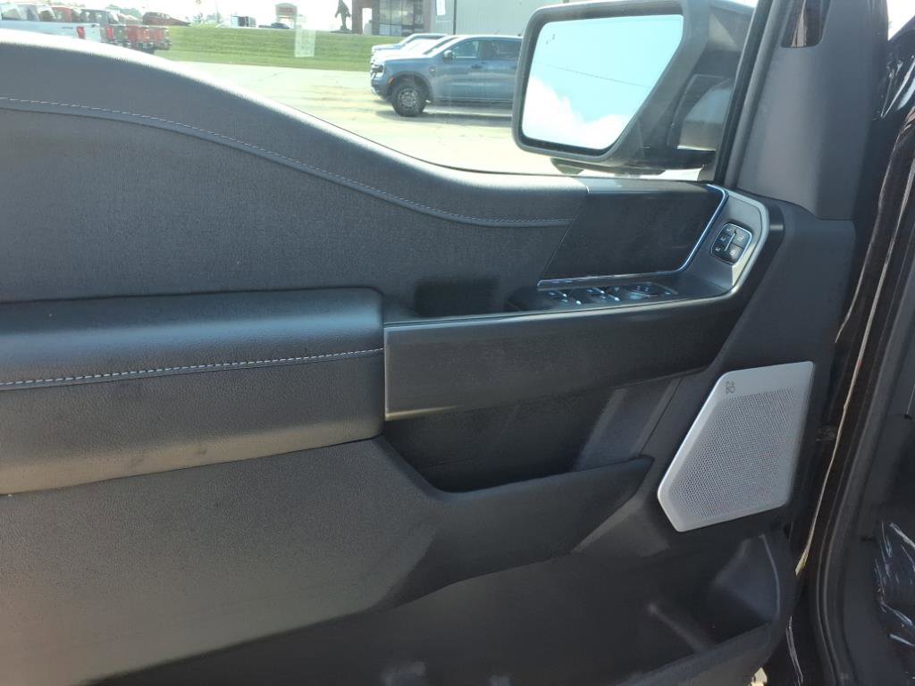 New 2025 Ford F150 Lariat image 6