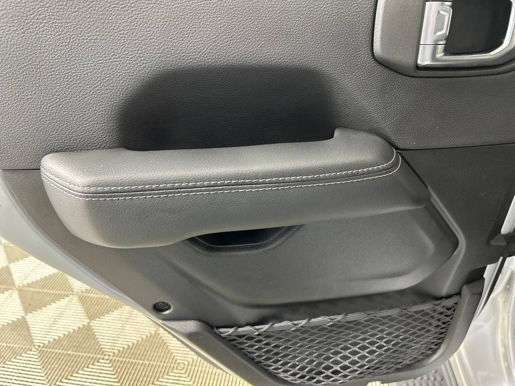 Used 2023 Jeep Wrangler Sahara w/ LED Lighting Group image 16