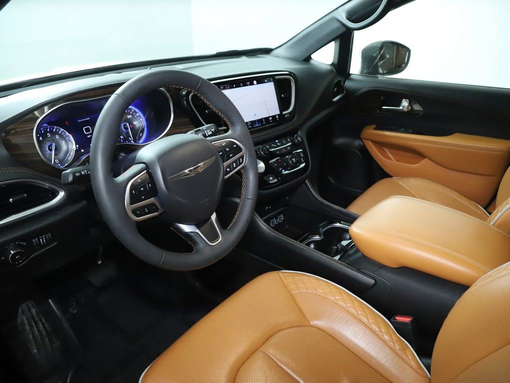 Used 2022 Chrysler Pacifica Pinnacle image 24