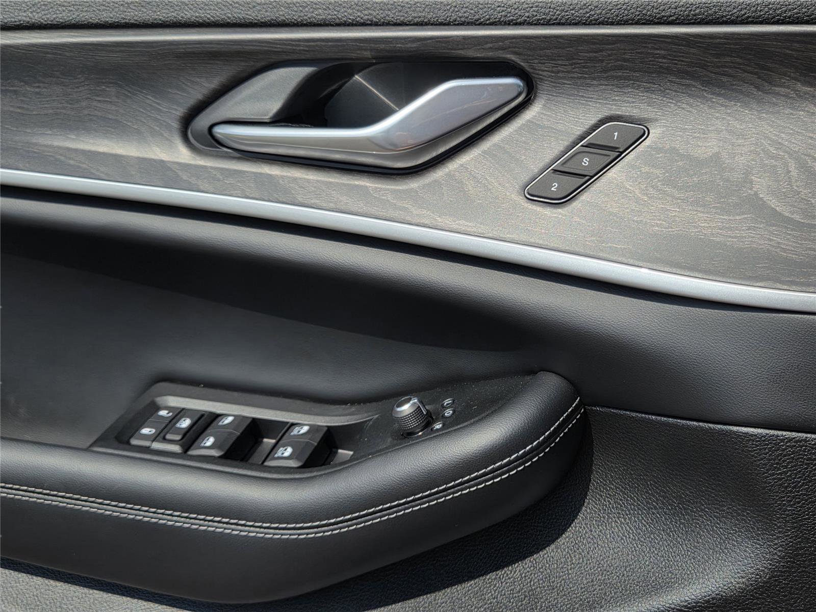 New 2026 Jeep Grand Cherokee L Limited image 22
