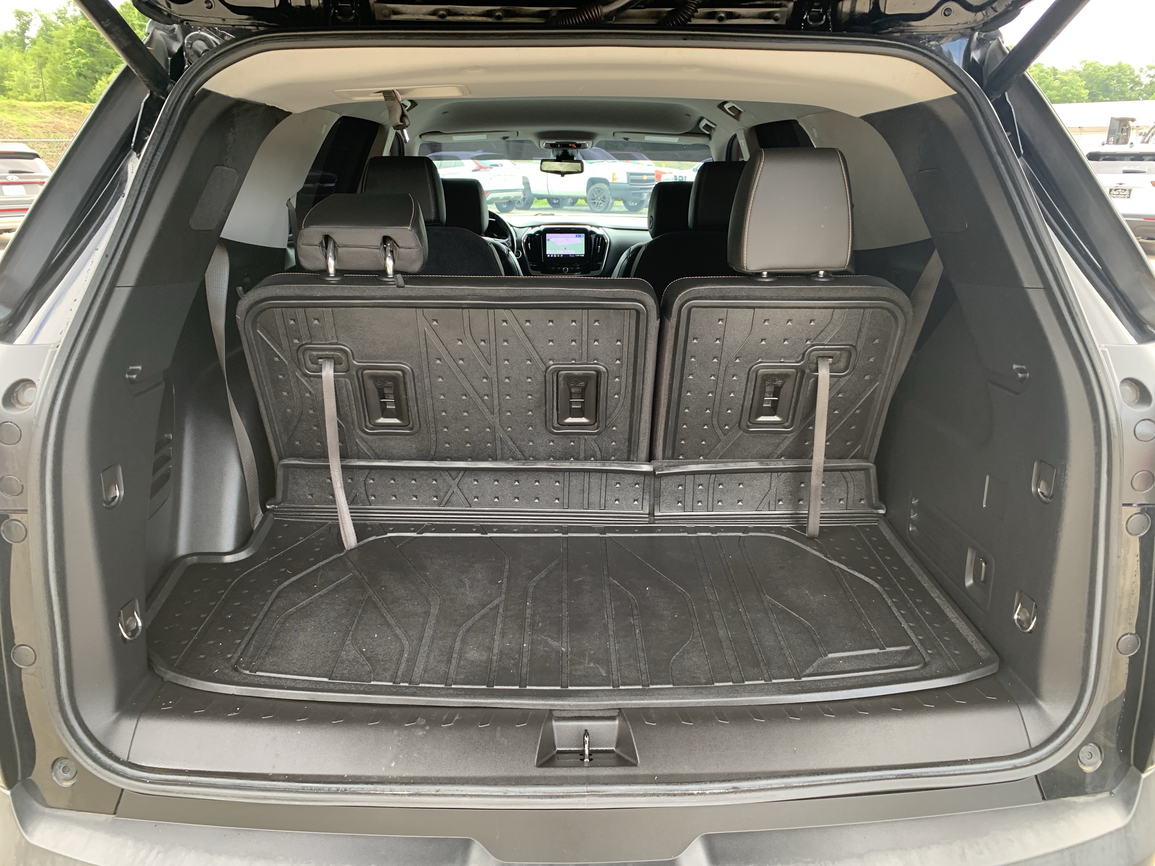 Used 2020 Chevrolet Traverse RS FWD image 54
