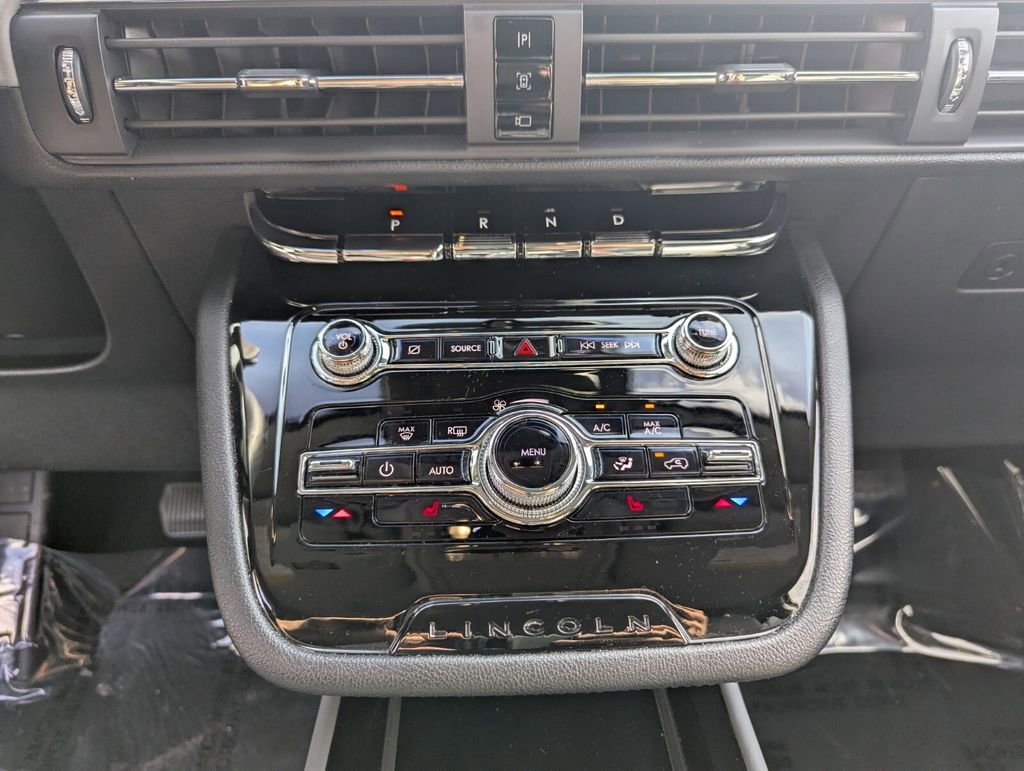 Used 2022 Lincoln Corsair FWD image 25