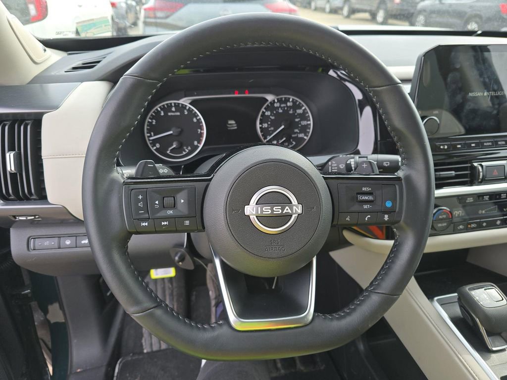 Certified 2025 Nissan Pathfinder SL w/ SL Premium Package image 13