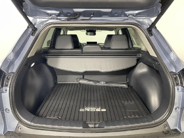 New 2026 Toyota Corolla Cross XLE w/ Convenience Package AWD/4WD image 7
