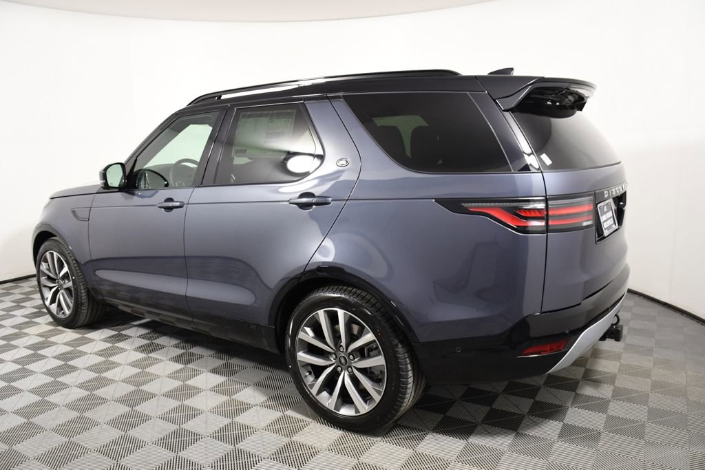 New 2026 Land Rover Discovery Limited Edition AWD/4WD image 3