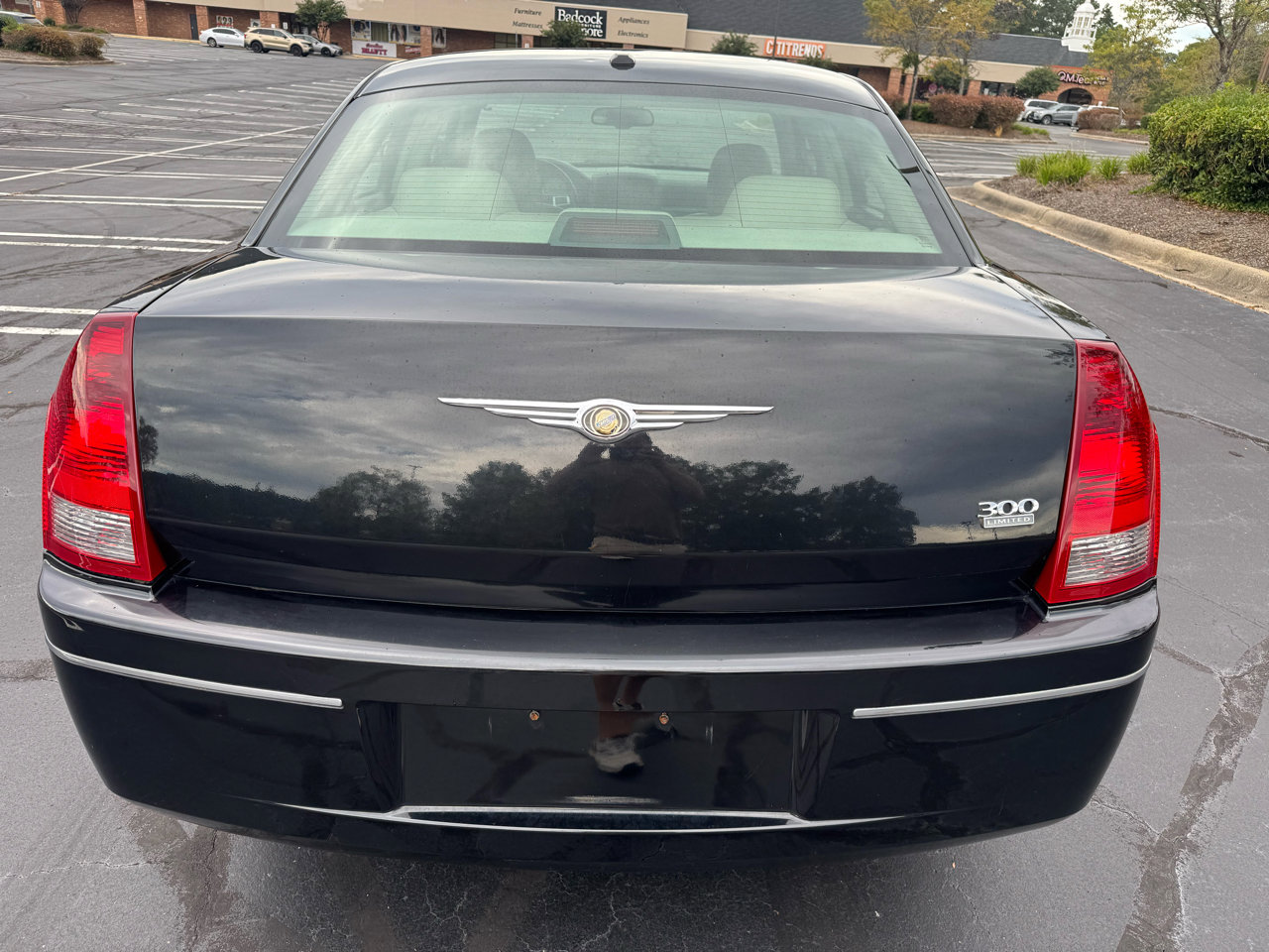 Used 2007 Chrysler 300 Touring L image 4