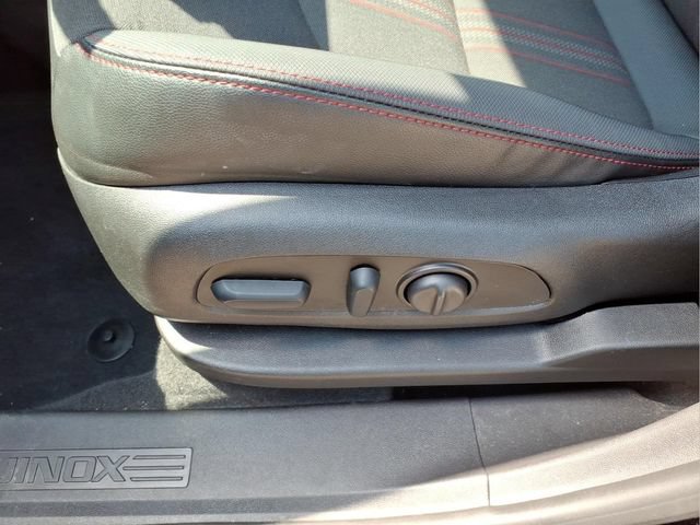Used 2023 Chevrolet Equinox RS w/ LPO, Floor Liner Package AWD/4WD image 17