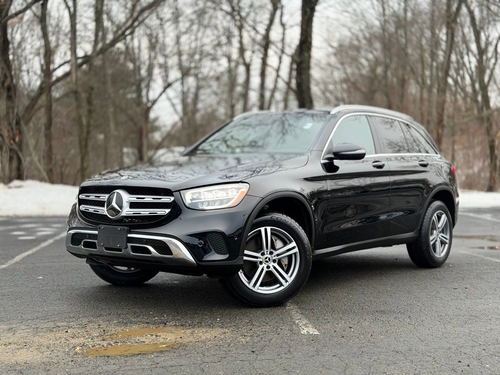 Used 2022 Mercedes-Benz GLC 300 4MATIC image 1